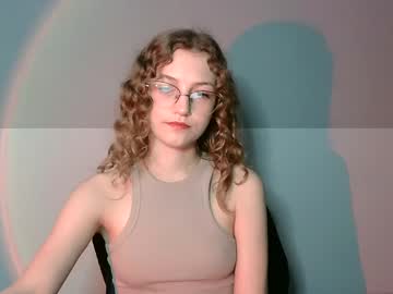 Lily_Tayberry April 17, 2025 Chaturbate stream image