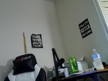 11inchtattedtrinibad April 17, 2025 Chaturbate stream image