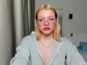 Ary_Little April 17, 2025 Chaturbate stream image