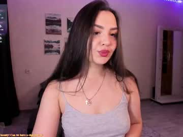 Hotmialovee April 17, 2025 Chaturbate stream image