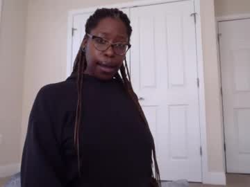 Madamindigo stream photo from April 17, 2025