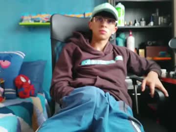 Ofzathiro April 17, 2025 Chaturbate stream image