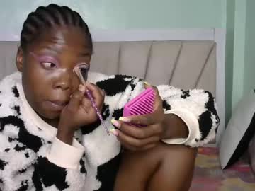 Lunar_Chocolate000 April 17, 2025 Chaturbate stream image