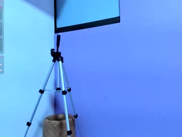 Urlovex April 17, 2025 Chaturbate stream image