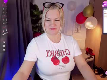 Yolanda_Kiss April 17, 2025 Chaturbate stream image