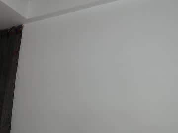 Sharickleon11 April 18, 2025 Chaturbate stream image