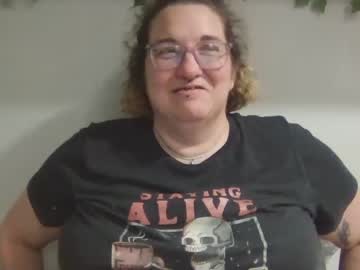Synstresslily April 18, 2025 Chaturbate stream image