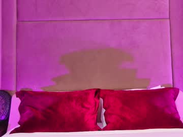Emilycolle_ April 18, 2025 Chaturbate stream image