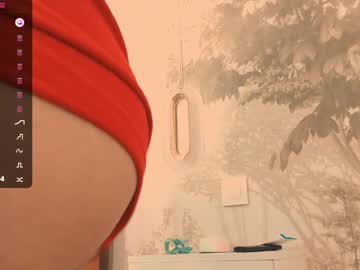 Hiaru_Cutie stream photo from April 18, 2025