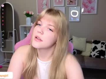 Maya_Blonde18 April 18, 2025 Chaturbate stream image