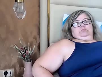 Tviks April 18, 2025 Chaturbate stream image