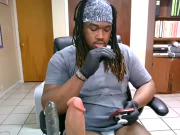 Yungbbcbro stream photo from April 18, 2025