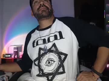 Soyelcarlitos April 18, 2025 Chaturbate stream image