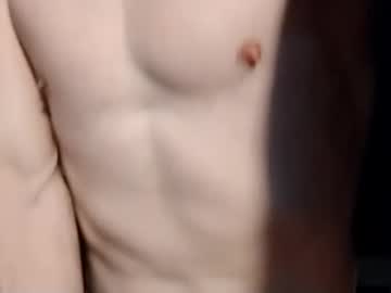 Eezzsmoke April 18, 2025 Chaturbate stream image