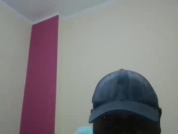 Skhot146 April 18, 2025 Chaturbate stream image
