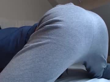 Asimpsdream stream photo from April 18, 2025