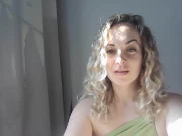 Cassssandra April 18, 2025 Chaturbate stream image