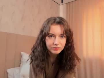 Gracefu1_Valley April 18, 2025 Chaturbate stream image