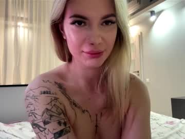 Brandibelle19 April 18, 2025 Chaturbate stream image