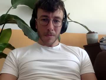 Skyisthelimit1995 April 18, 2025 Chaturbate stream image