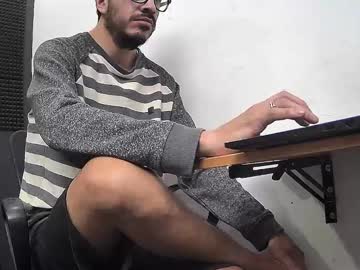 Ian_Mckay April 18, 2025 Chaturbate stream image