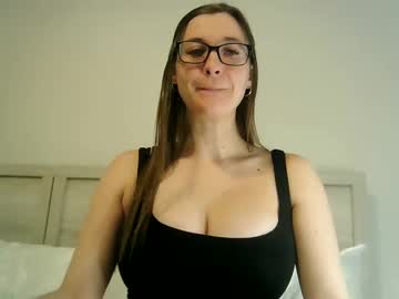 Longhairbeautyxoxo stream photo from April 18, 2025