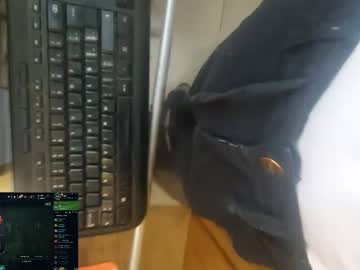 Ezeandpe April 18, 2025 Chaturbate stream image