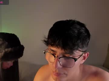Mikeyvioleta April 18, 2025 Chaturbate stream image