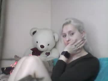 Kissyyy_Girl April 18, 2025 Chaturbate stream image