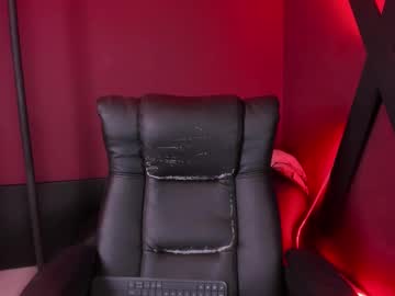Zoe_Roux210949 April 18, 2025 Chaturbate stream image