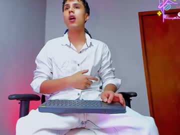 Jeyden_Camilo April 18, 2025 Chaturbate stream image