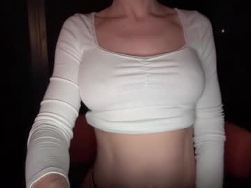 Sparkling_Suzy April 18, 2025 Chaturbate stream image