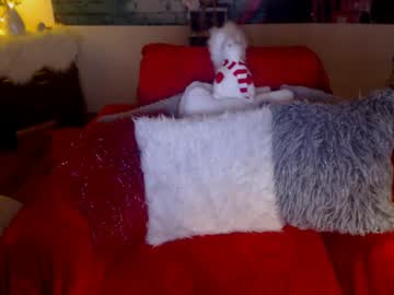 Divineblond April 18, 2025 Chaturbate stream image