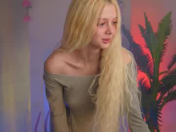 Little_Anitta April 18, 2025 Chaturbate stream image
