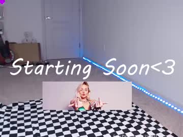 Petitebrat April 18, 2025 Chaturbate stream image