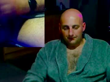 Twardyidlugi April 18, 2025 Chaturbate stream image
