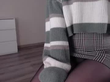 Noelleneptune April 19, 2025 Chaturbate stream image
