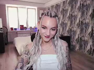 Little_Birdy April 19, 2025 Chaturbate stream image