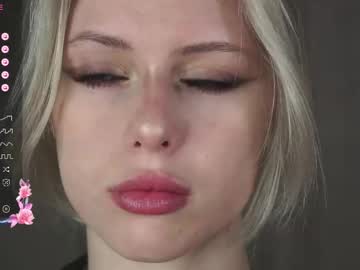 Audreycarvin April 19, 2025 Chaturbate stream image