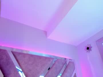 Paulinaduarte_ April 19, 2025 Chaturbate stream image