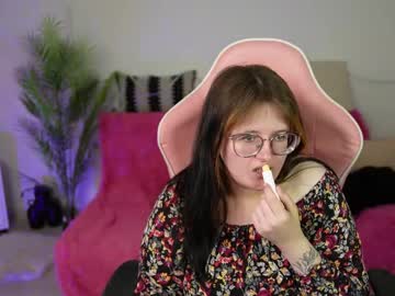 Nikolberry_ April 20, 2025 Chaturbate stream image