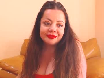 Luisahornydoll stream photo from April 20, 2025