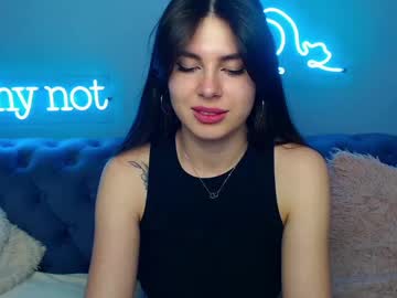Viollinalv April 20, 2025 Chaturbate stream image