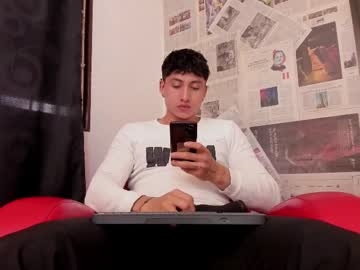 God_Of_Olympus1 April 20, 2025 Chaturbate stream image