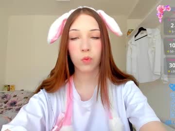 Lunalovees April 20, 2025 Chaturbate stream image