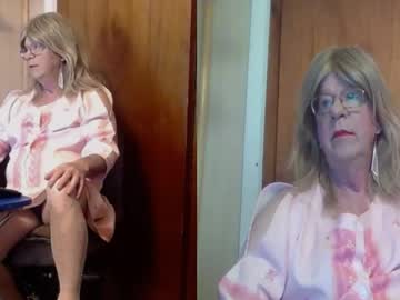 Kim_Crossdresser1 April 20, 2025 Chaturbate stream image