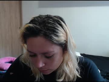 Hot_Mommymia stream photo from April 20, 2025