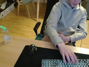 Captainleviaot April 20, 2025 Chaturbate stream image