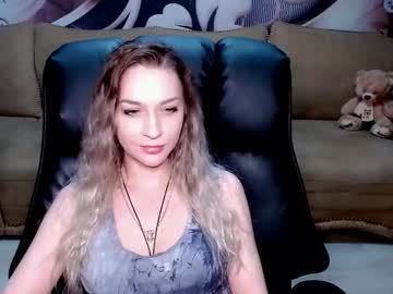 Lovellymalina April 20, 2025 Chaturbate stream image