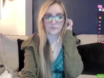 Short_Sweetpea April 20, 2025 Chaturbate stream image
